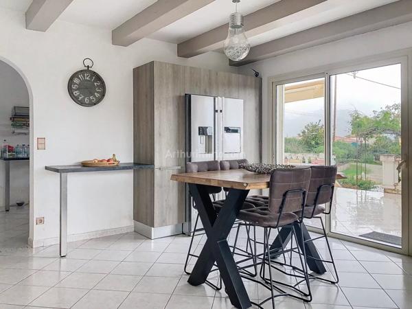 Vente Villa 9 pièces 350 m2 à Calenzana