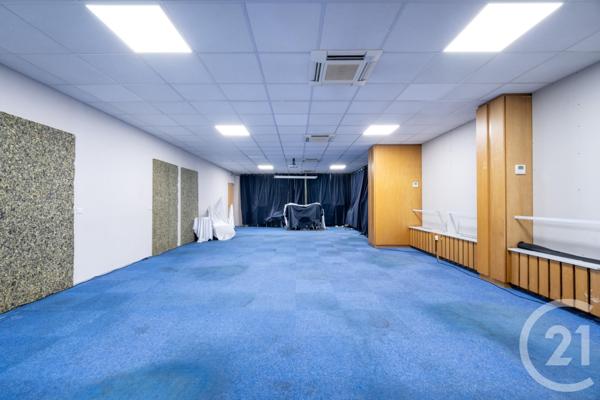 à vendre  500 m2 THIAIS - 94