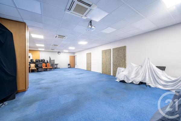 à vendre  500 m2 THIAIS - 94