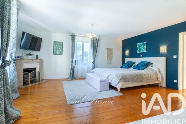 Maison à vendre 9 pièces 249 m² Breuil-Bois-Robert