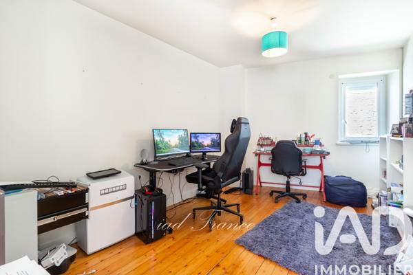 Maison à vendre 9 pièces 249 m² Breuil-Bois-Robert