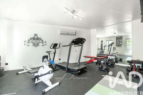 Maison à vendre 9 pièces 249 m² Breuil-Bois-Robert