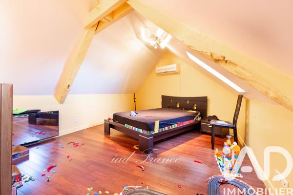 Maison à vendre 9 pièces 249 m² Breuil-Bois-Robert