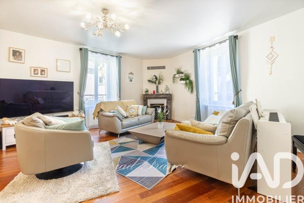 Maison à vendre 9 pièces 249 m² Breuil-Bois-Robert