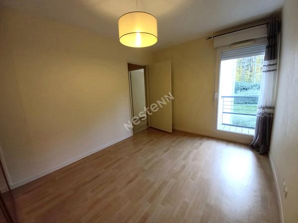 RARE ! Appartement 3 pièces avec terrasse, dépendances, proche du centre et commerces