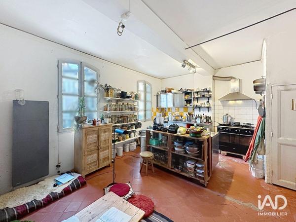 Droit au bail à vendre 100 m² Villeneuve-lès-Avignon