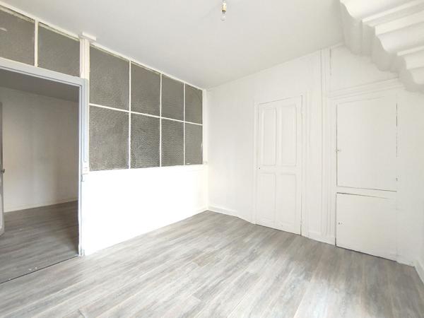 Appartement au centre du Puy en Velay 74 m2 + cave et grenier