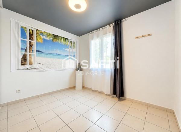 Maison de plain-pied 4 chambres avec garage