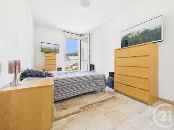 Appartement F2 à vendre  2 pièces - 39,74 m 2   LA VALETTE DU VAR  - 83