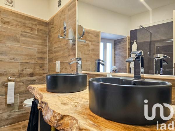 Manoir 18 pièces de 346 m² à Oradour-sur-Vayres (87150)