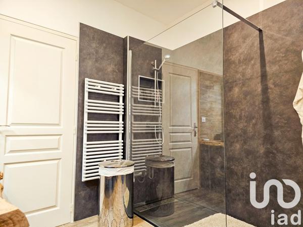 Manoir 18 pièces de 346 m² à Oradour-sur-Vayres (87150)