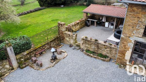 Manoir 18 pièces de 346 m² à Oradour-sur-Vayres (87150)