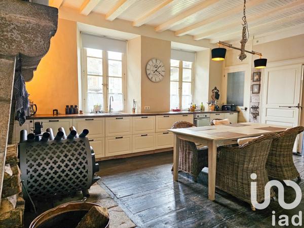 Manoir 18 pièces de 346 m² à Oradour-sur-Vayres (87150)