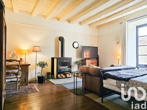 Manoir 18 pièces de 346 m² à Oradour-sur-Vayres (87150)