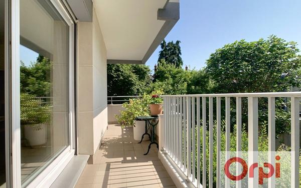Appartement à vendre    4 pièces • 89,91 m2 Issy-les-Moulineaux