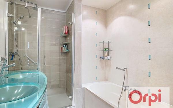 Appartement à vendre    4 pièces • 89,91 m2 Issy-les-Moulineaux