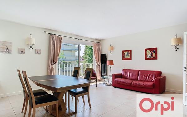 Appartement à vendre    4 pièces • 89,91 m2 Issy-les-Moulineaux