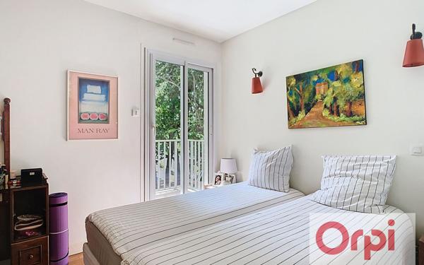 Appartement à vendre    4 pièces • 89,91 m2 Issy-les-Moulineaux