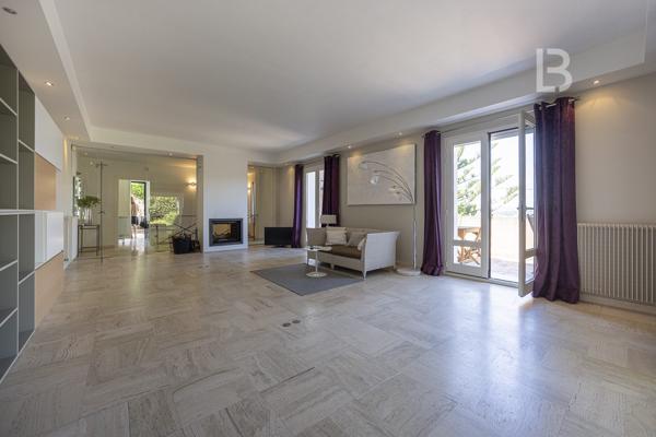 Élégante villa à Cannes Californie