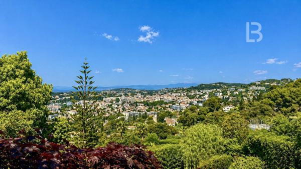 Élégante villa à Cannes Californie