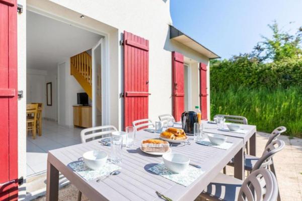 INVESTISSEMENT LOCATIF – CROZON – Résidence de tourisme Odalys Horizon Presqu'Ile de Crozont - 5,82 % de rentabilité