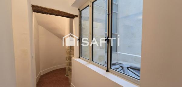 Duplex T5 rénové, vue jardin, intra-muros Avignon