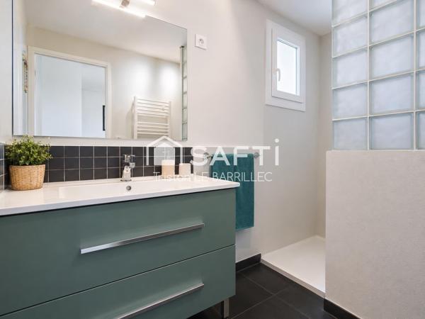 Appartement rénové avec balcon-terrasse