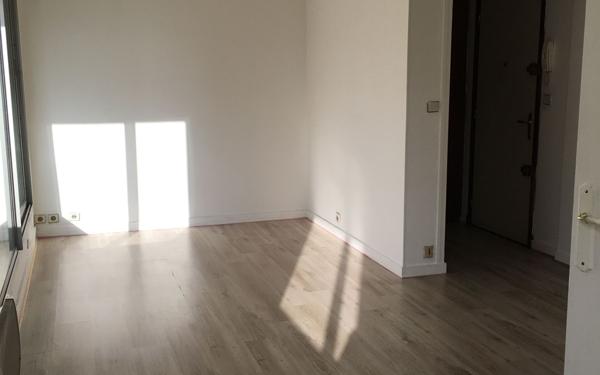 Appartement à louer    1 pièce •  Meaux