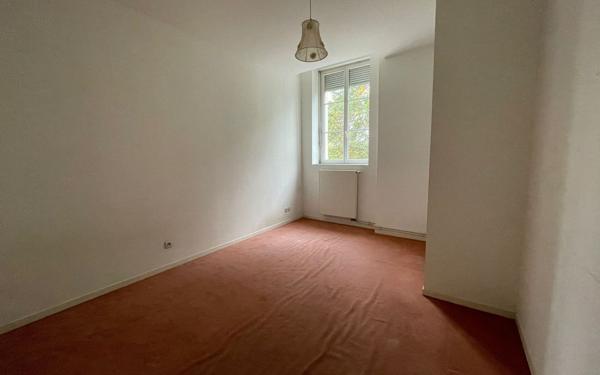 Appartement à vendre    3 pièces • 70,40 m2 Compiègne