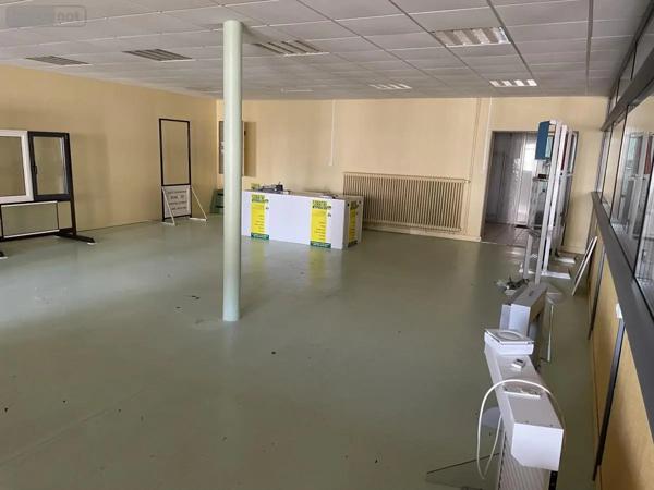Location - Fonds et/ou murs commerciaux Caudry 59540 626 m 2 626 m 2