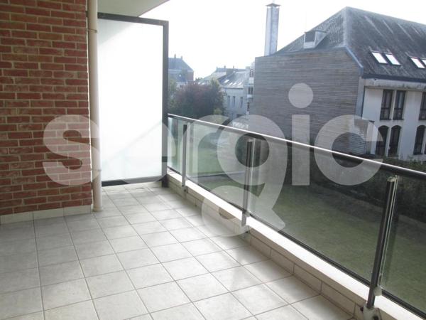 Location 3 Pieces 78 80000 Amiens 25 0036 01 0152