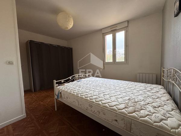 Appartement 3 pièces ? Centre-ville de Nogent-le-Rotrou ? Parking