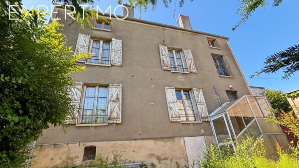 Étampes (91150) À VENDRE : Maison à rénover 91 m² (possibilité 145 m²), centre ville, 1900 m² de terrain