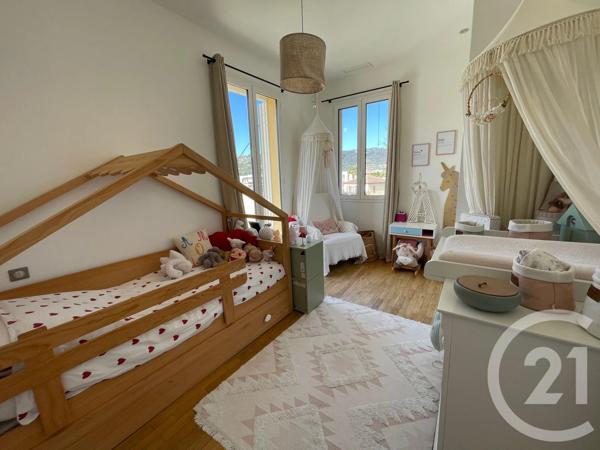 Maison à vendre  7 pièces - 184,70 m 2   NICE  - 06