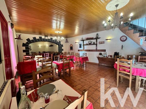 Local Bar Restaurant avec logement 280 m2, proche Combronde.