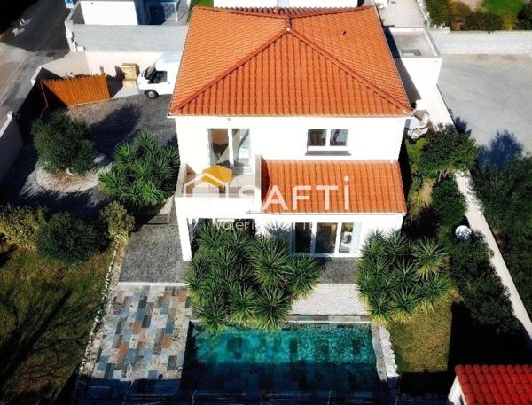 LA LUMIERE....LE CALME....LA VUE.....ET LA PISCINE AU SEL