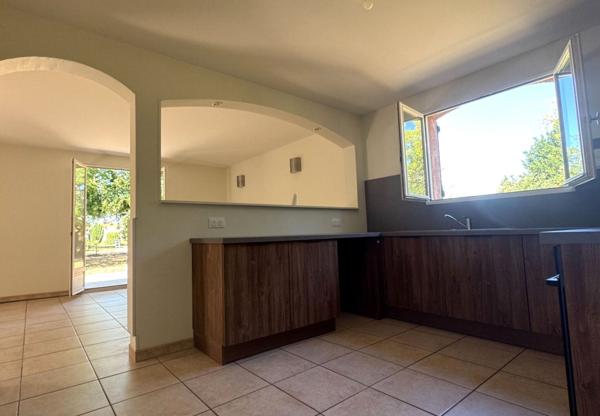 Charmante maison 3 chambres 90 m² avec beau terrain arboré à Montbeton