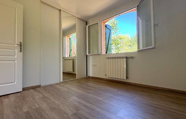 Charmante maison 3 chambres 90 m² avec beau terrain arboré à Montbeton