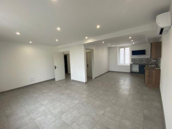 Appartement Pont De Cheruy 3 pièce(s) 77.72 m2