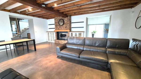 Charmante Longère De 5 Chambres, 230 M².