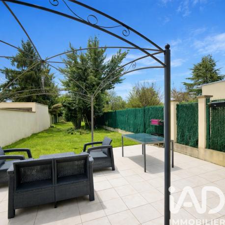 Maison à vendre 5 pièces 82 m² Mennecy