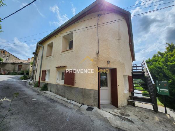 Digne-les-Bains (04000) EXCLUSIVITE ! Châteauredon (04) Maison de village composée de 2 appartements, 2 caves, chaufferie et garage