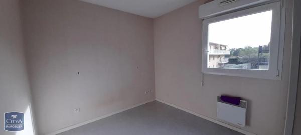 Appartement à louer 2 pièces 43.22m² Mont-de-Marsan (40000)