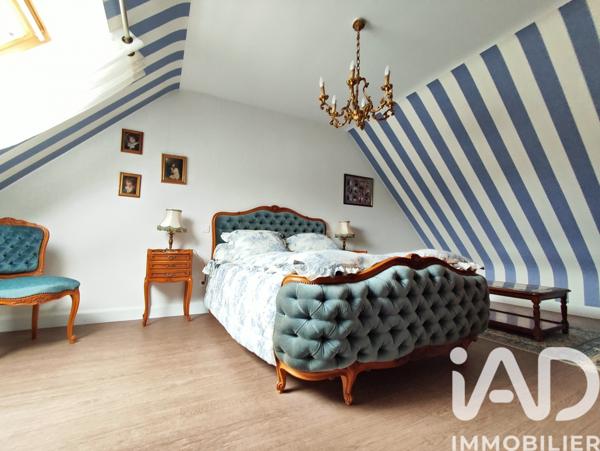 Maison à vendre 8 pièces 206 m² Saint-Allouestre