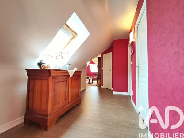 Maison à vendre 8 pièces 206 m² Saint-Allouestre