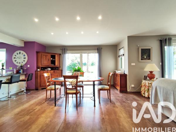 Maison à vendre 8 pièces 206 m² Saint-Allouestre