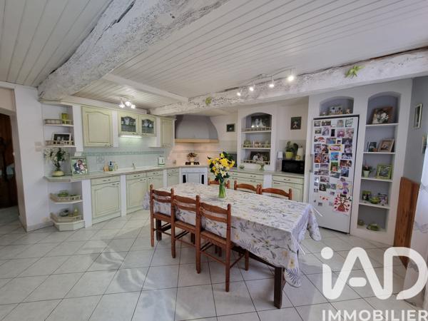 Maison à vendre 4 pièces 151 m² Villefagnan