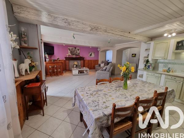 Maison à vendre 4 pièces 151 m² Villefagnan