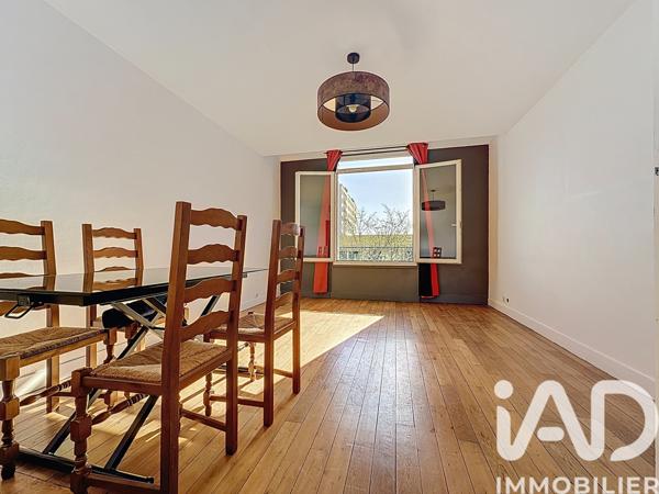 Location appartement 3 pièces 54 m² Cachan