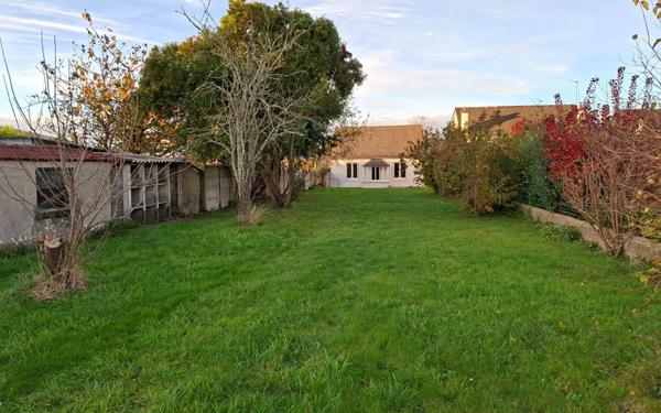 Maison à vendre    4 pièces •  Lanmeur